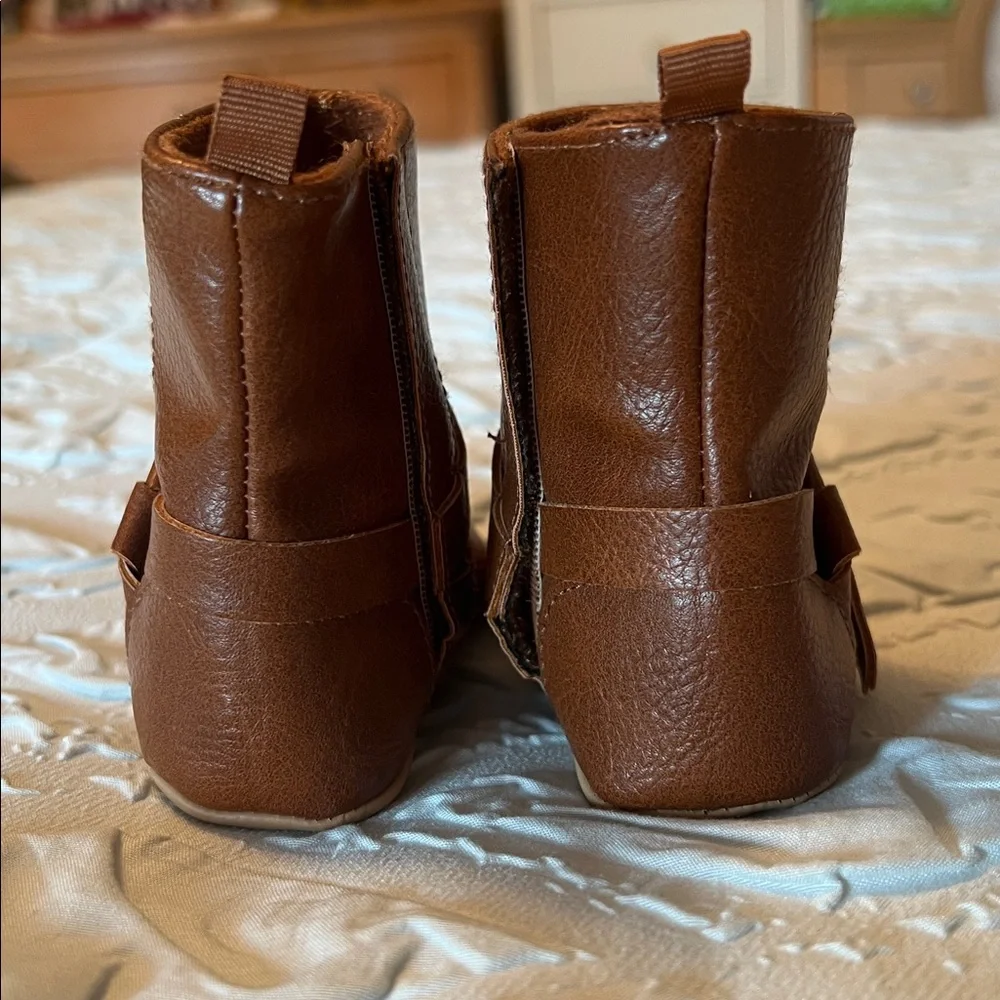 Baby Booties - 6-12 Months